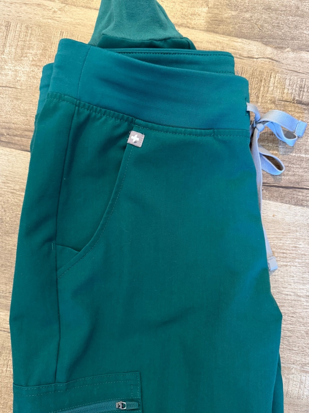 Figs - forest green Zamora Pants